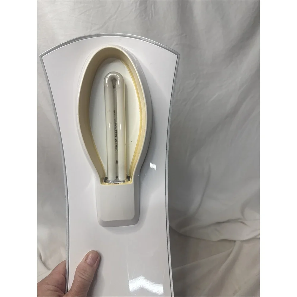 VTG Ottlite Task Desk Craft Space Age Office Light Silver Curve Lamp GX8026